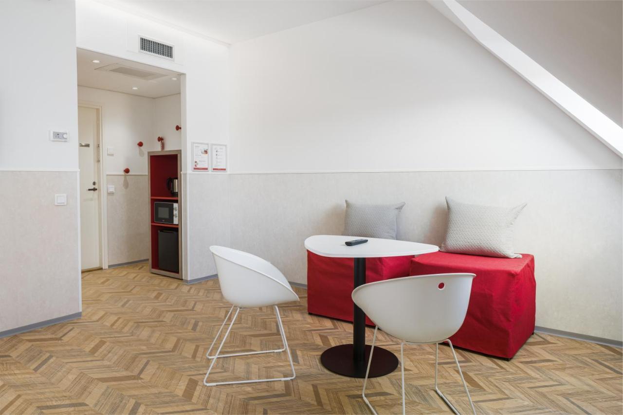 Omena Hotel Turku Kauppiaskatu Екстер'єр фото