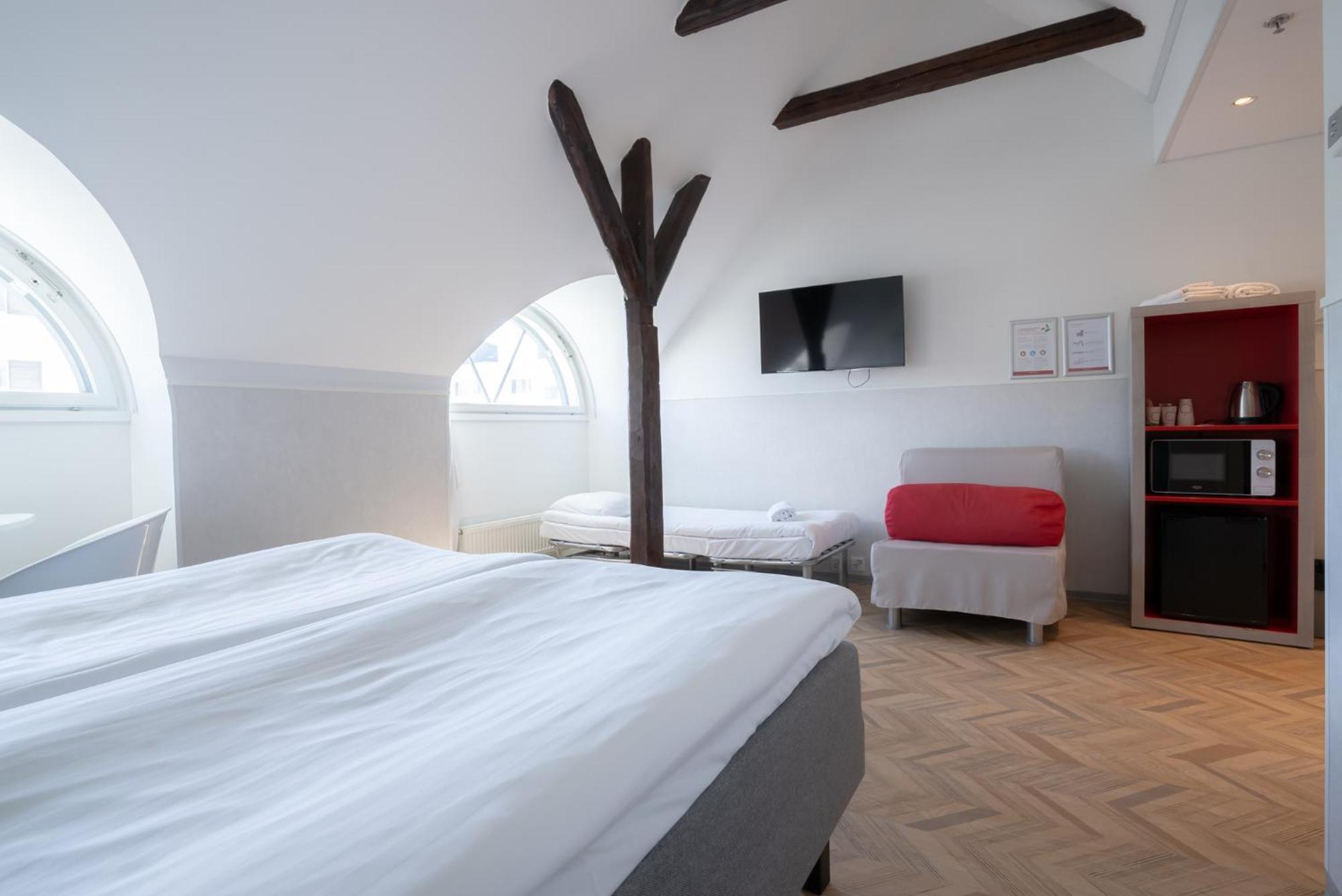 Omena Hotel Turku Kauppiaskatu Екстер'єр фото